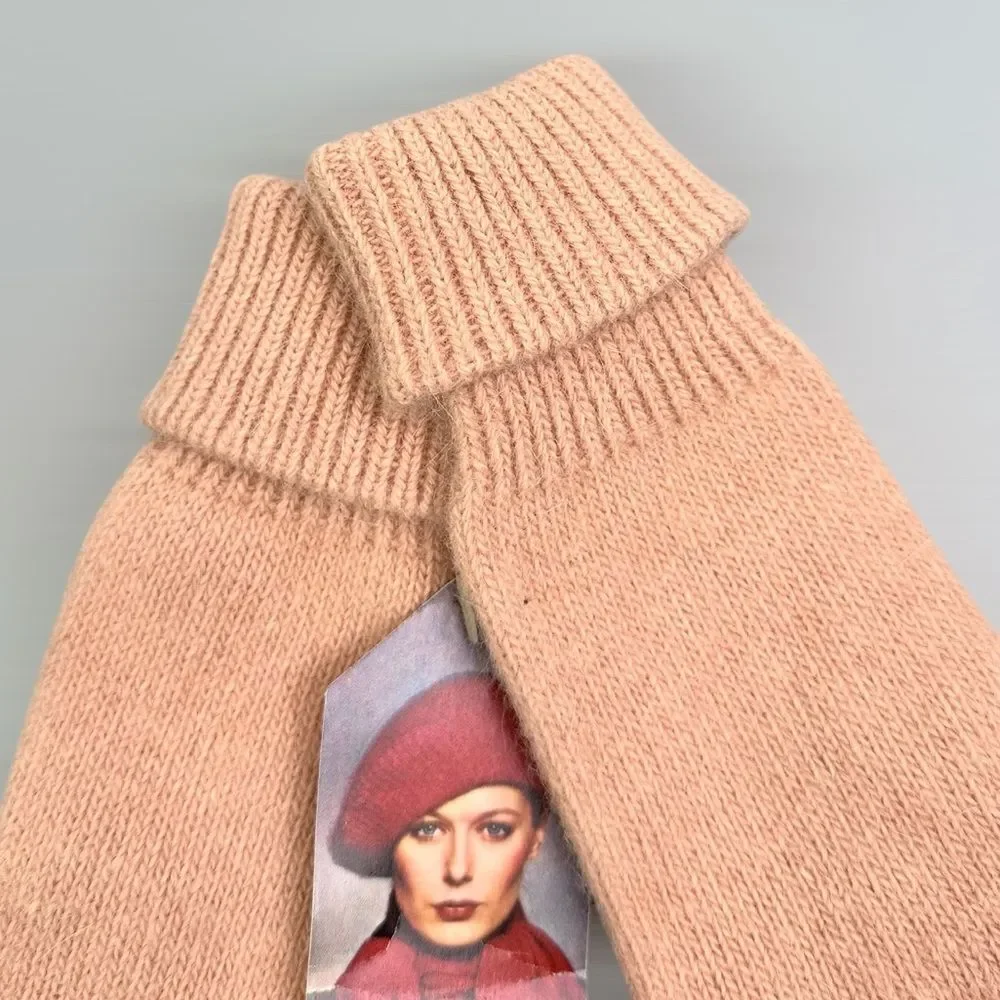 Aris Peach Color Knit Gloves Angora Lambswool Blend One Size Vintage NWT